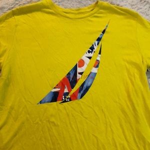 Men’s nautica t shirt